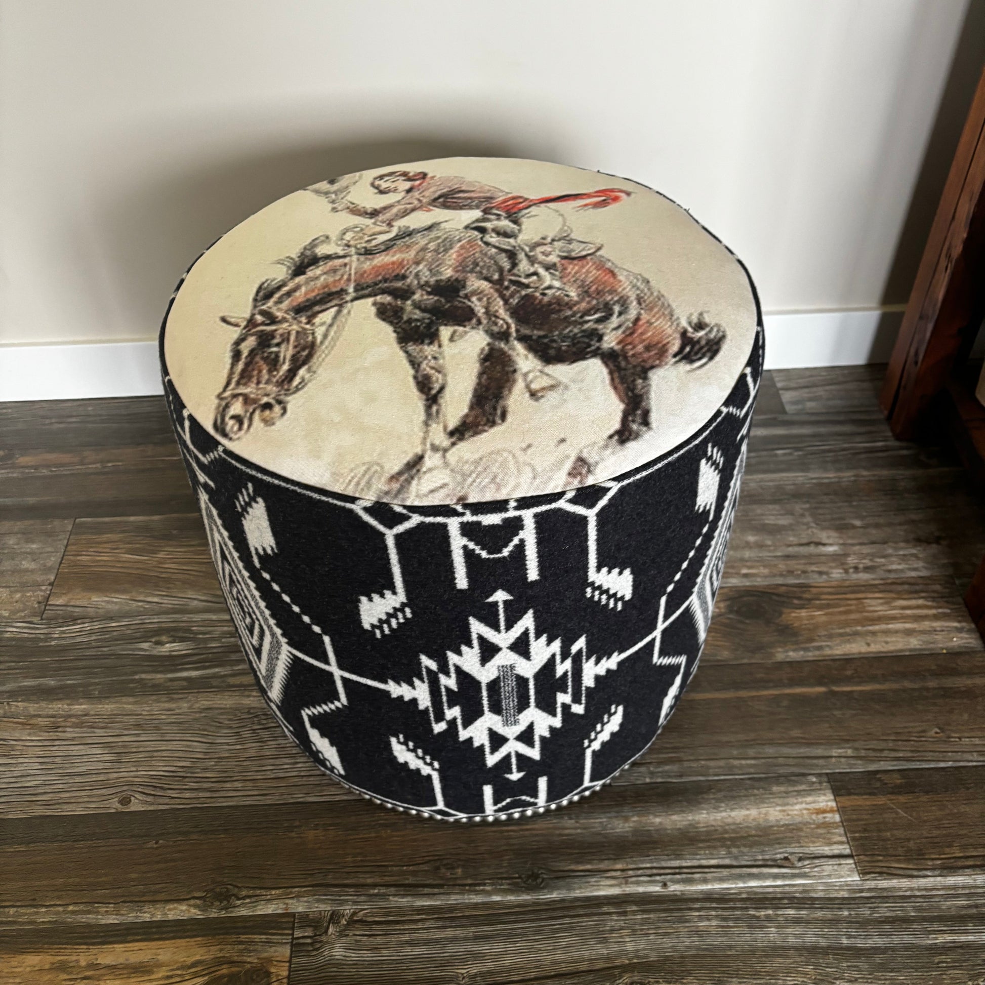 Tsi Mayoh Pendleton Wool with Bucking Horse & Cowgirl Print | Made in Alberta  5 